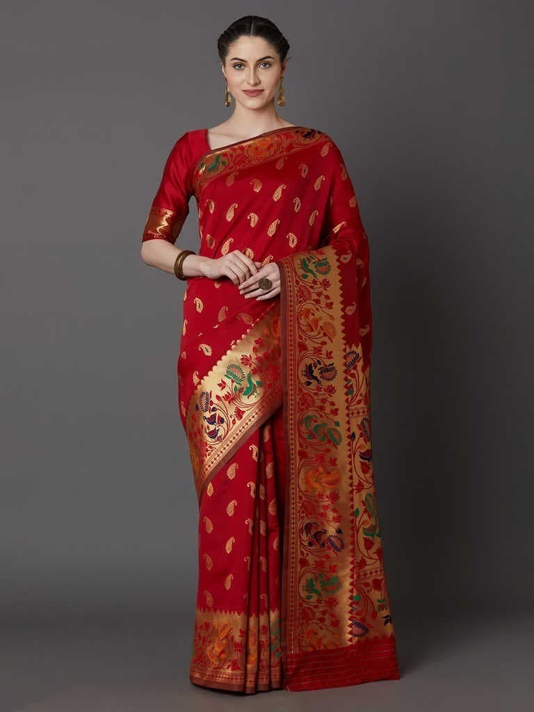 Printed silk saree with blouse piece